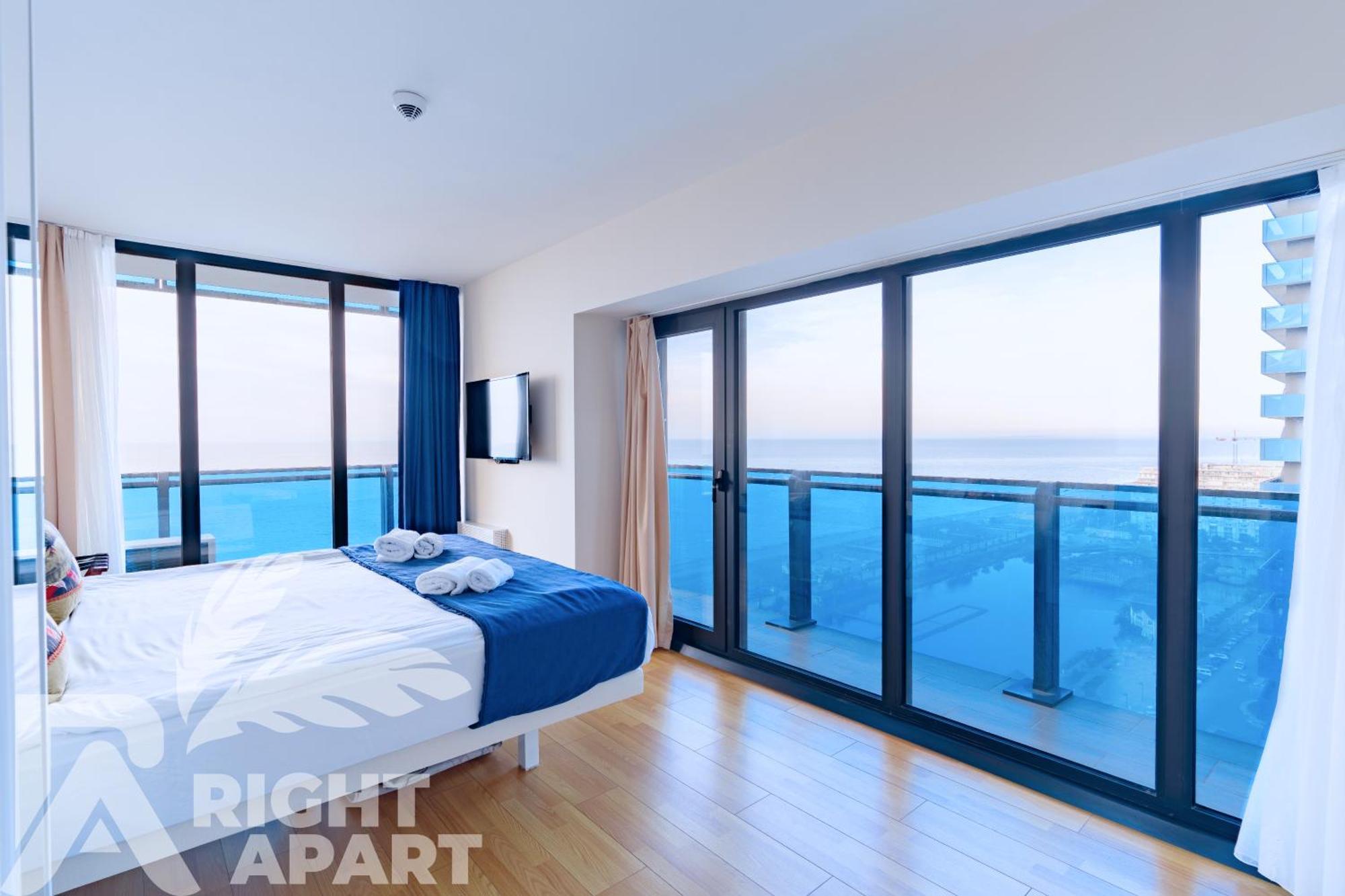 Orbi City Hotel Sea View บาทูมิ ภายนอก รูปภาพ