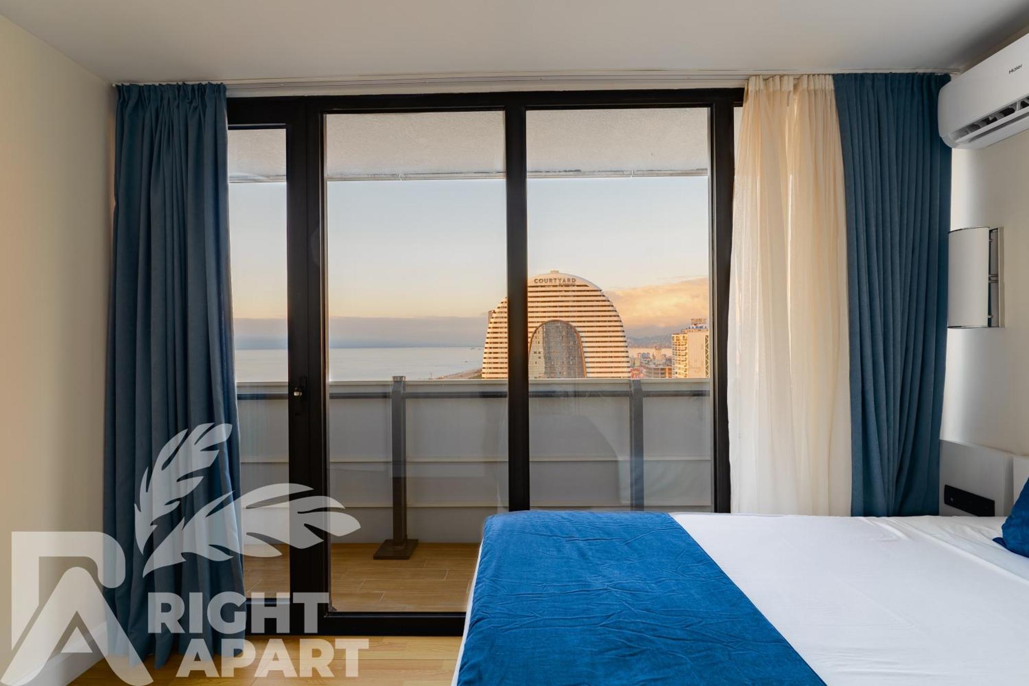 Orbi City Hotel Sea View บาทูมิ ภายนอก รูปภาพ